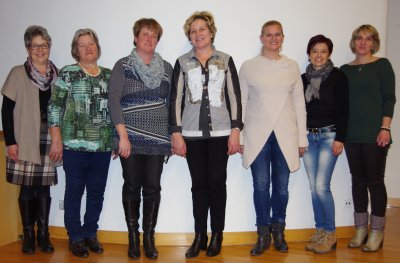 v.l.: Marlies Pernter Amort, Doris Gruber Weißensteiner, Karolina Röden Amort, Ulrike Pfraumer Tiefenthaler, Margit Kofler Biasi, Heike Konzert Mrkos, Margit Banaletti Pfitscher