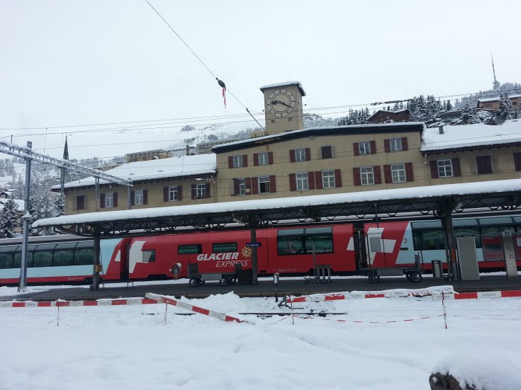 Die Berninabahn: Bitte einsteigen, Zug fährt ab!