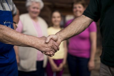 Hand in Hand durch das Neue Jahr