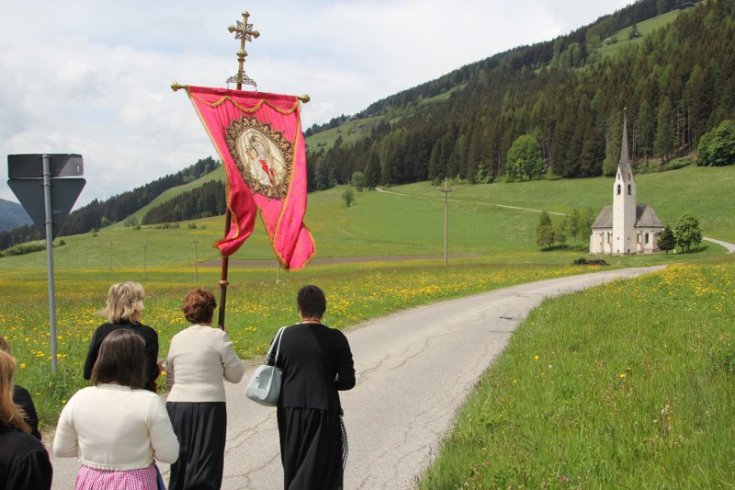 Bezirkswallfahrt der Pustertaler Bäuerinnen „In Gottes schöner Natur“