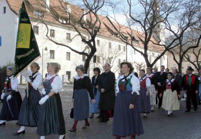 Jahresbericht 2016