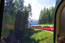 Bernina-Bahn - Vom Gletscher zu den Palmen