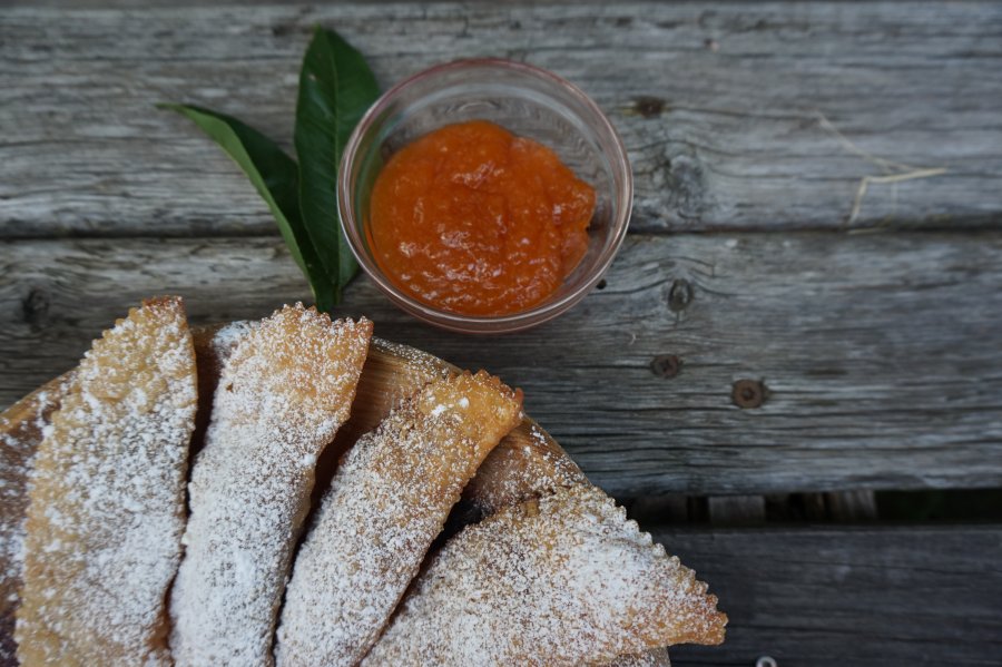 Vinschger-Marillenkrapfen - Südtiroler Bäuerinnenorganisation