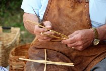 Bastelkurs: Flechten mit Weiden