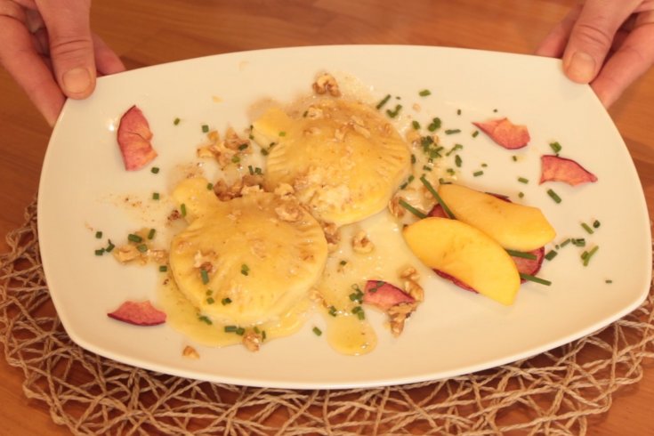 Kartoffelteigtaschen mit Apfel-Speckfüllung - Südtiroler ...