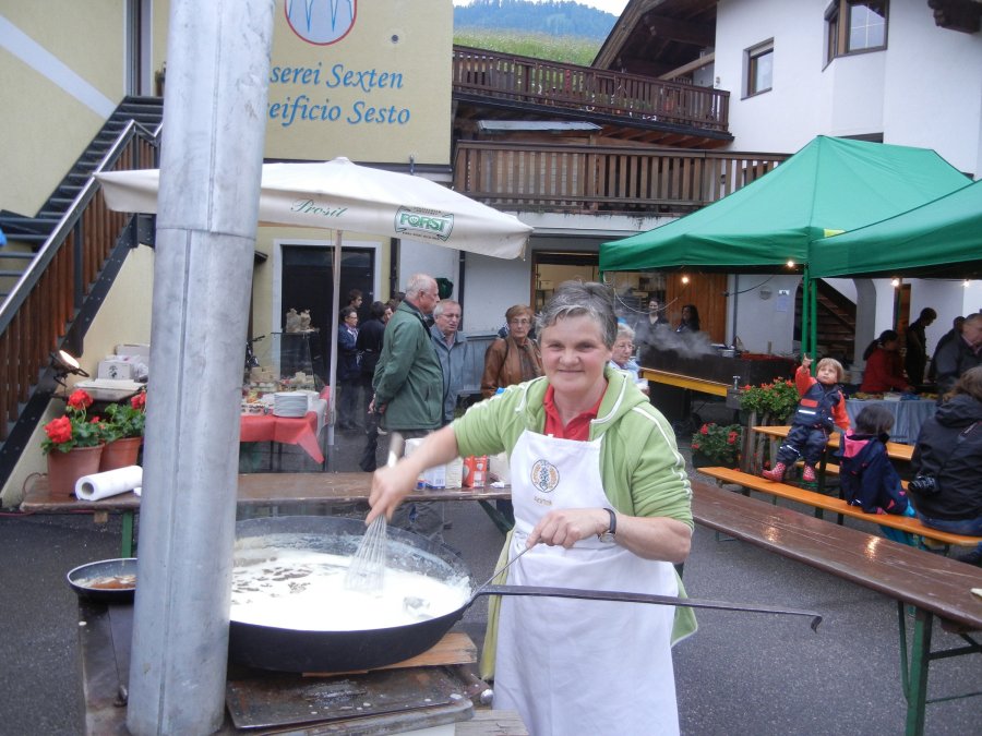 Sommer-Milch-Traum in Sexten - Südtiroler Bäuerinnenorganisation